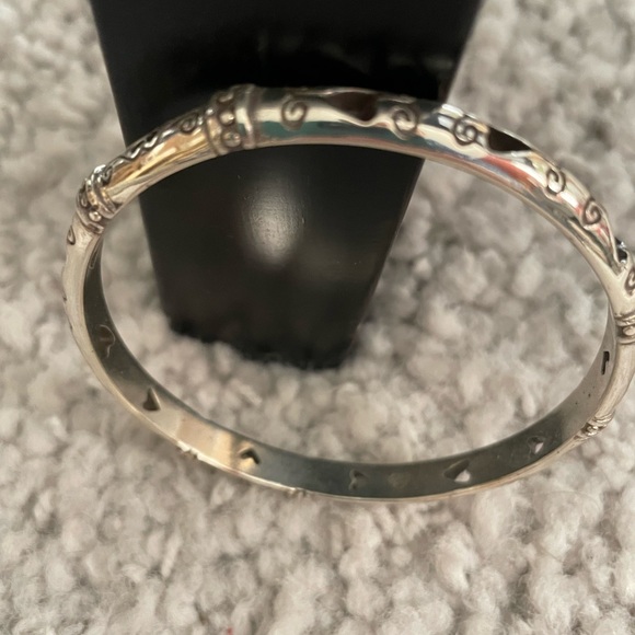 Brighton Bangle - Picture 2 of 4